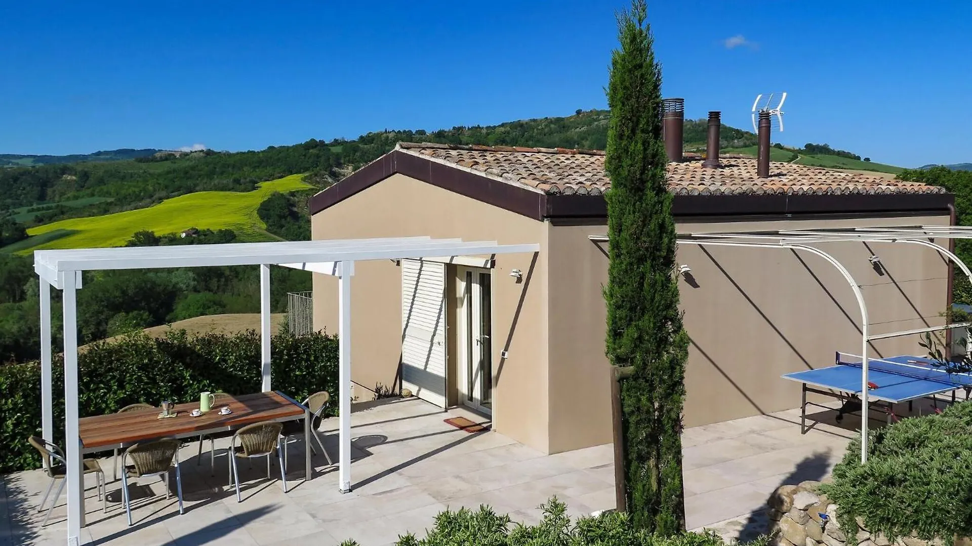 Serene Holiday Home In Montefiore Conca With Jacuzzi location